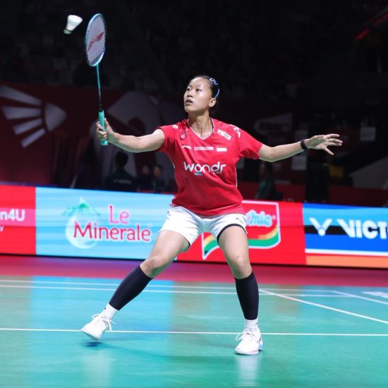 Putri KW Balas Dendam ke Michelle Li, Lolos Dramatis ke Perempat Final Indonesia Open 2026