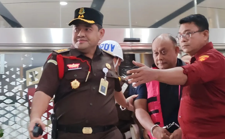 Usai Kantor BGN Digeledah, Dadan Hindayana Resmi Ditahan Kejagung Bersama Dua Eks Pejabat