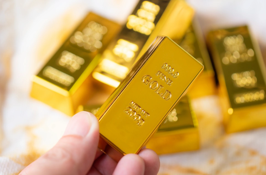 Dolar Tembus Rp17.900 dan IHSG Anjlok, Harga Emas Antam Bertahan di Rp2,77 Juta
